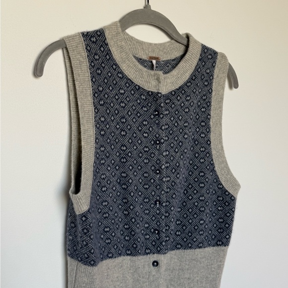 Free People Sweater Vest - Picture 7 of 7
